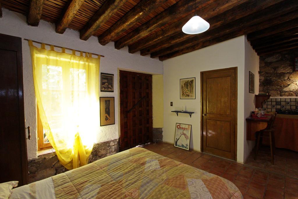 شقة Casa Curtos Catorce الغرفة الصورة